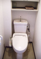 トイレユニット入れ替え工事：施工前